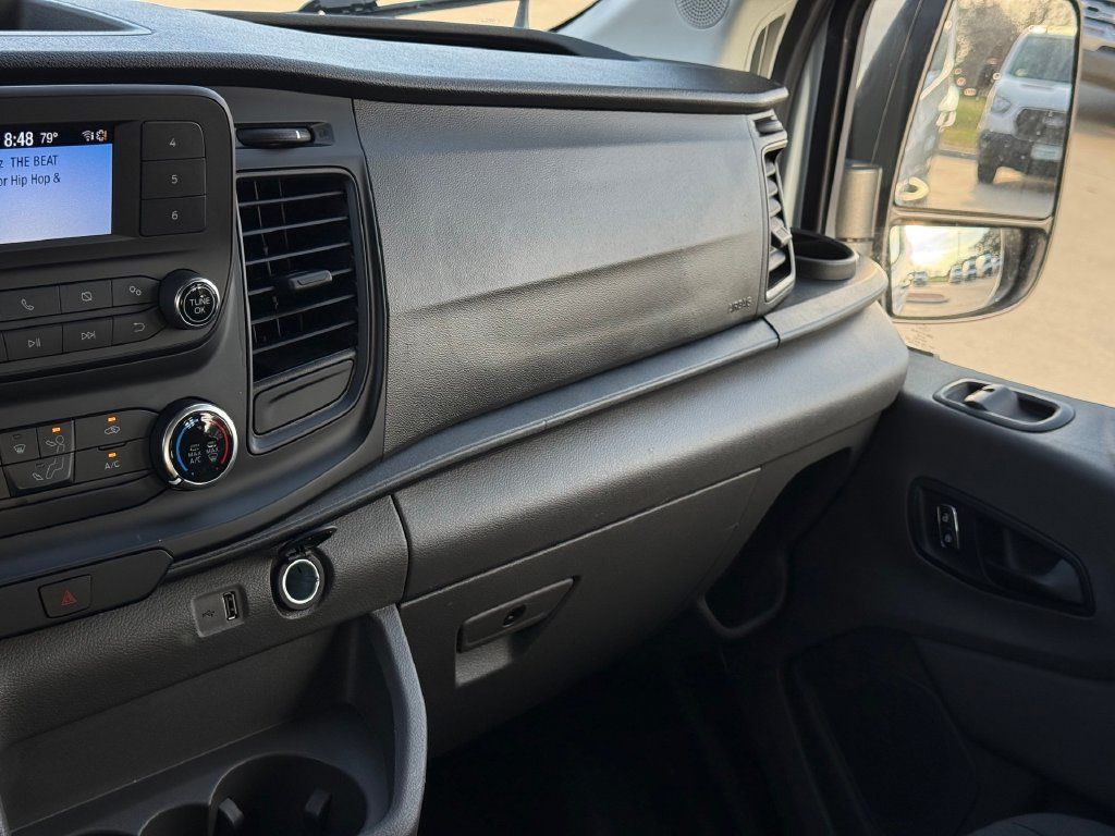 Used 2025 Ford Transit 250 Low Roof w/ Exterior Upgrade Package RWD image 16