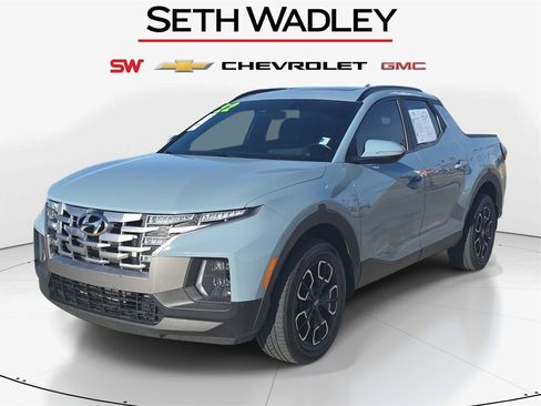Used 2022 Hyundai Santa Cruz SEL Premium image 3