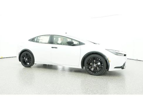 New 2026 Toyota Prius Plug-In Hybrid FWD image 28