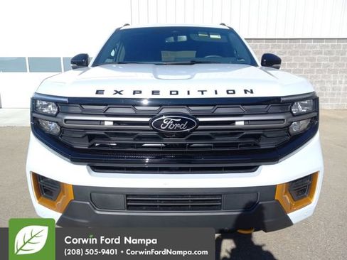 New 2026 Ford Expedition Tremor image 8