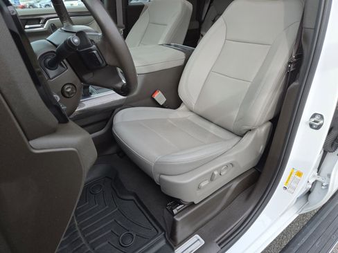 Used 2024 Chevrolet Silverado 1500 LTZ w/ Technology Package image 33