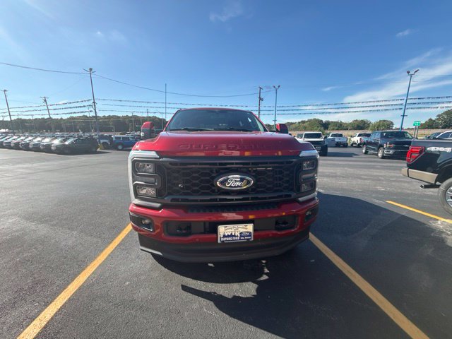 Used 2023 Ford F350 Lariat w/ Lariat Ultimate Package AWD/4WD image 2
