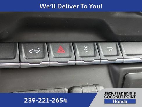Used 2020 Chevrolet Silverado 1500 Custom w/ Custom Value Package RWD image 28