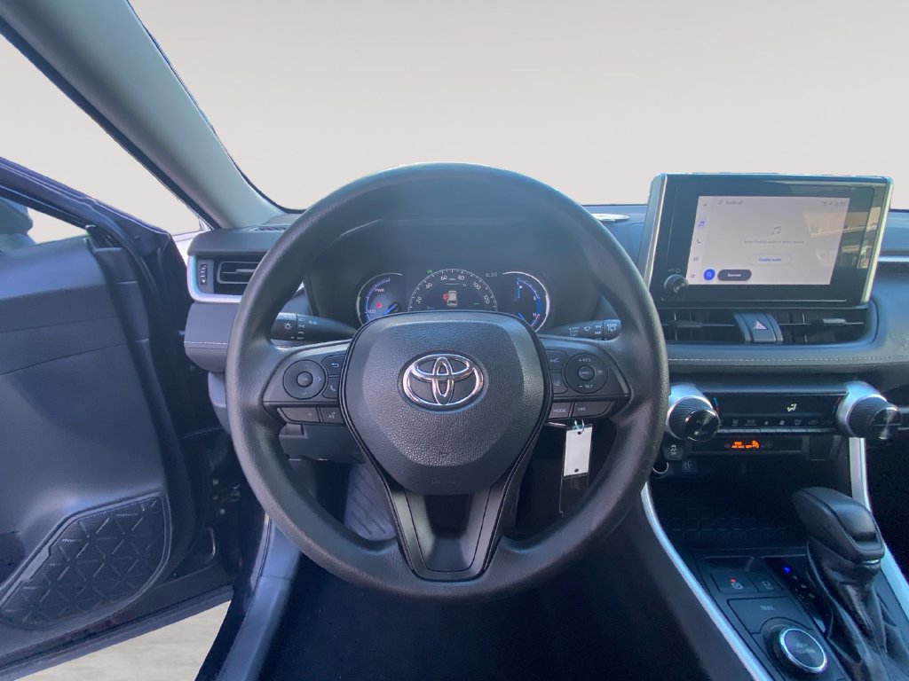 Used 2023 Toyota RAV4 LE AWD/4WD image 12