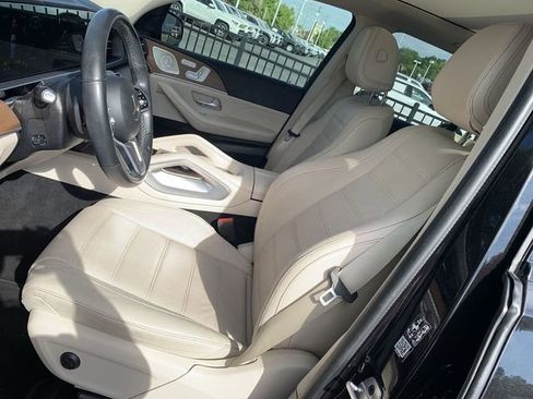 Used 2021 Mercedes-Benz GLE 450 4MATIC w/ AMG Line Exterior image 18