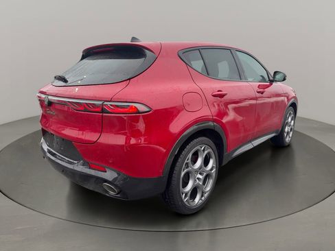 Used 2024 Alfa Romeo Tonale Veloce image 7
