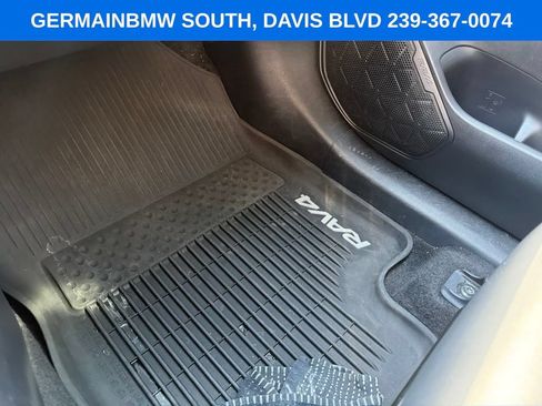 Used 2021 Toyota RAV4 XLE Premium FWD image 22