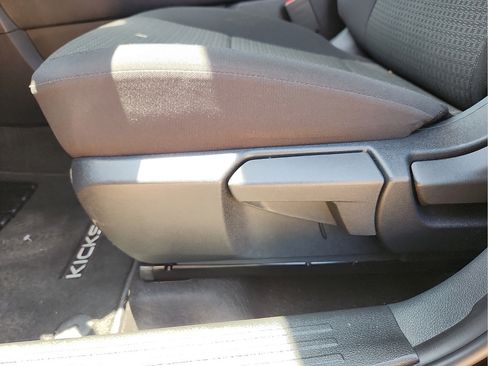 Used 2026 Nissan Kicks S FWD image 13