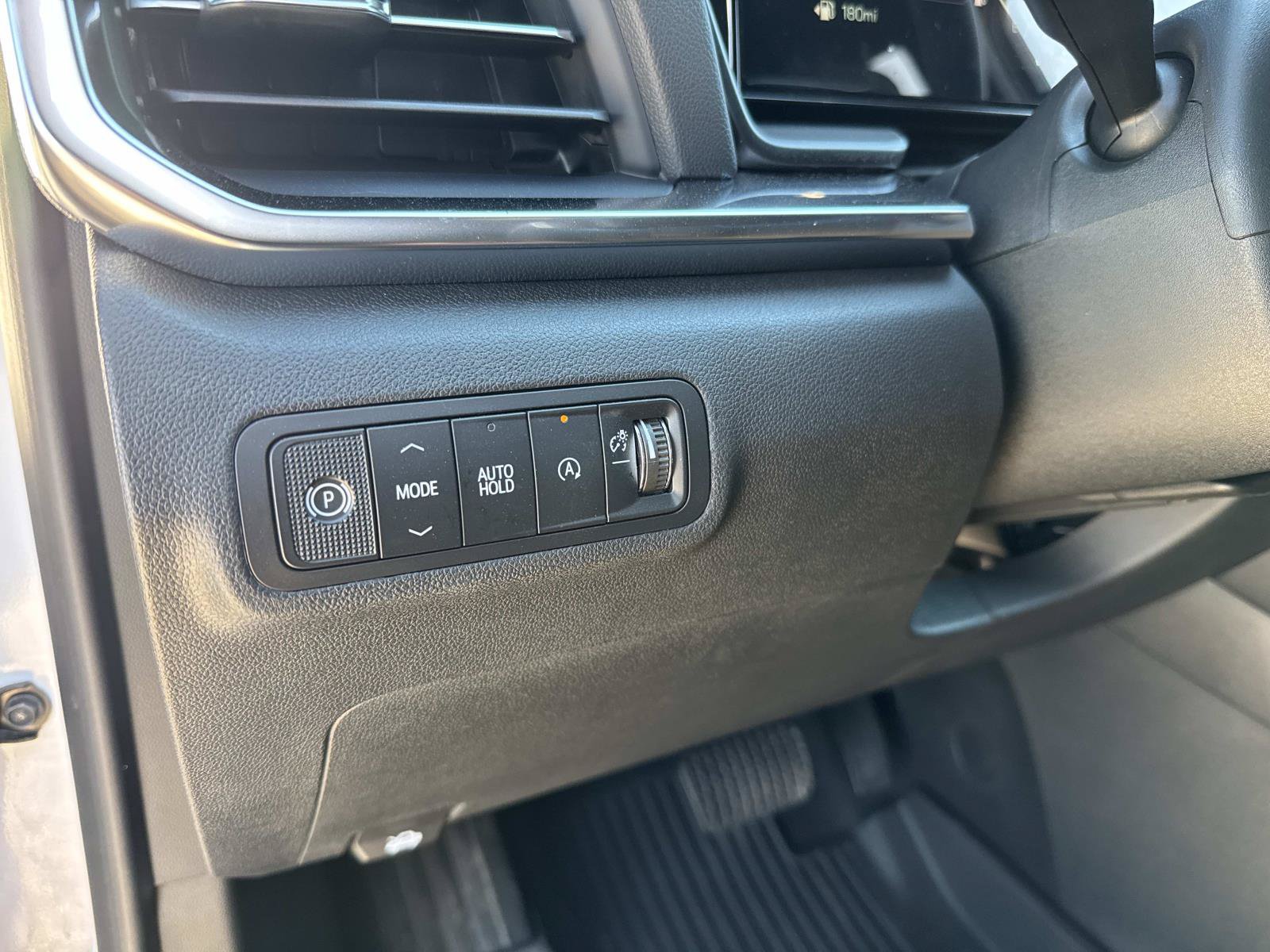 New 2027 GMC Terrain Elevation w/ LPO, Floor Liner Package FWD image 34
