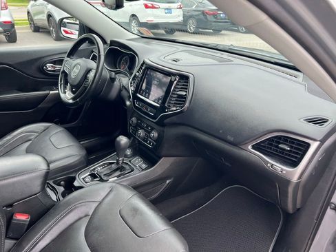 Used 2021 Jeep Cherokee Limited AWD/4WD image 29
