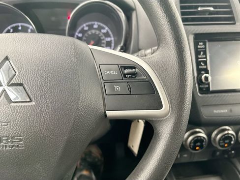 Used 2024 Mitsubishi Outlander Sport ES AWD/4WD image 12