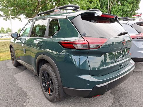 New 2026 Nissan Rogue SV w/ Rock Creek Premium Package AWD/4WD image 4