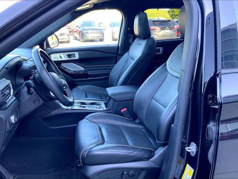 Used 2022 Ford Explorer ST w/ Equipment Group 401A AWD/4WD image 9