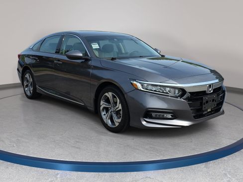 Used 2020 Honda Accord EX image 3
