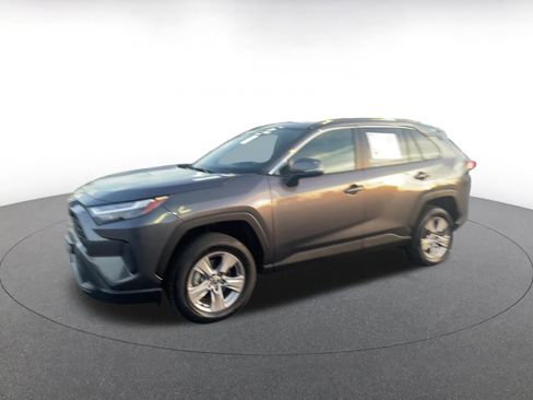 Used 2025 Toyota RAV4 XLE w/ Convenience Package image 8