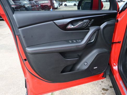 Used 2022 Chevrolet Blazer RS w/ Enhanced Convenience Package image 10