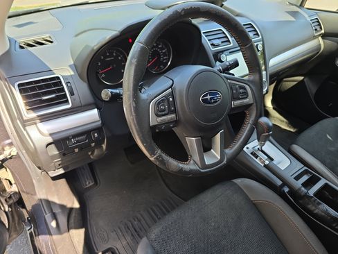 Used 2017 Subaru Crosstrek 2.0i Premium AWD/4WD image 15