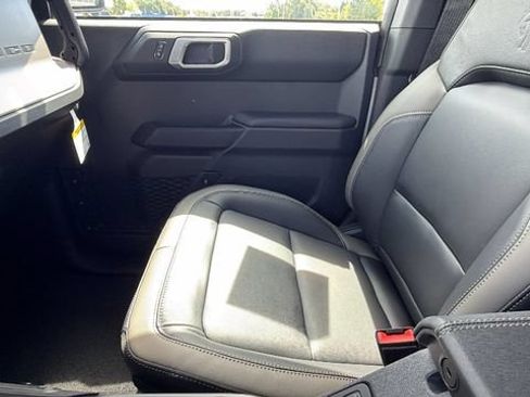 New 2026 Ford Bronco Outer Banks AWD/4WD image 23
