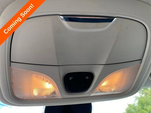 Used 2020 Jeep Cherokee Latitude FWD image 24