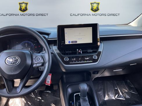 Used 2026 Toyota Corolla LE FWD image 13