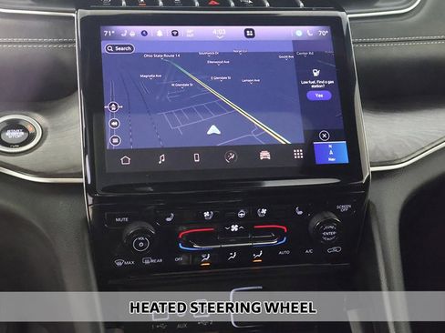 Used 2024 Jeep Grand Cherokee L Limited w/ Luxury Tech Group II image 10