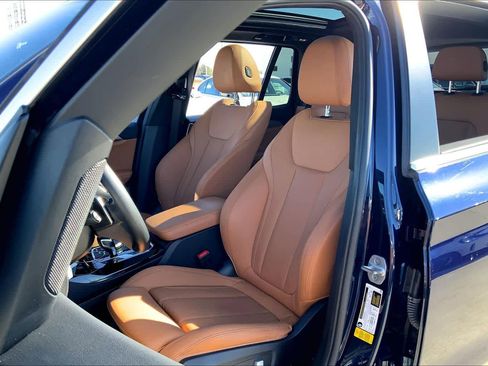 Used 2022 BMW X3 sDrive30i w/ Premium Package 2 image 7