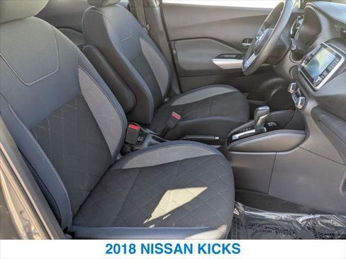 Used 2018 Nissan Kicks SV image 25