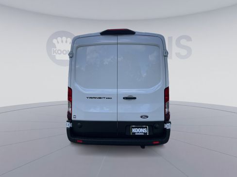 New 2026 Ford Transit 250 148 Medium Roof w/ Load Area Protection Package image 5