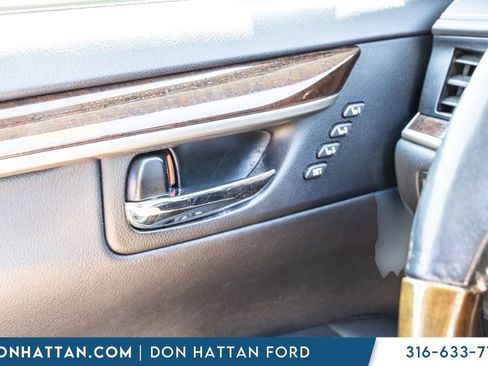 Used 2013 Lexus ES 350 w/ Luxury Pkg FWD image 13
