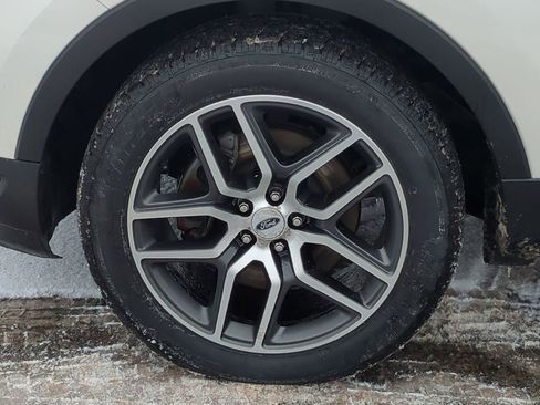 Used 2018 Ford Explorer Sport image 13