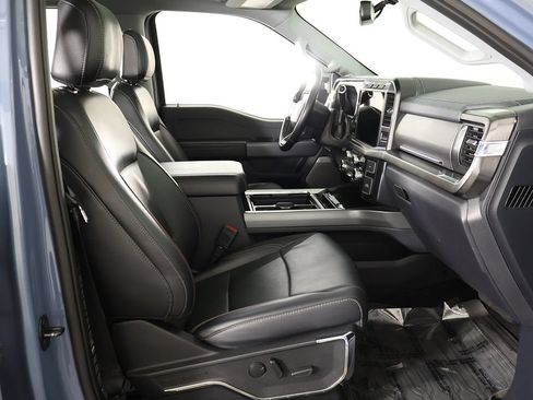 Used 2023 Ford F250 Lariat w/ Lariat Ultimate Package AWD/4WD image 37