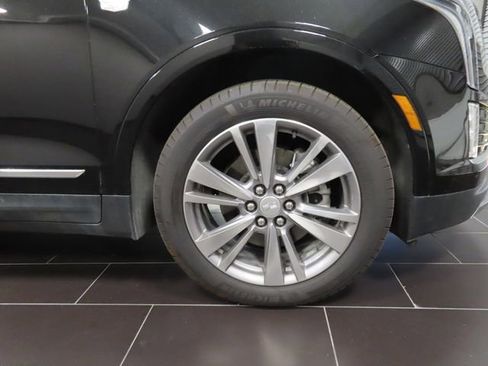 Used 2025 Cadillac XT5 Premium Luxury image 20