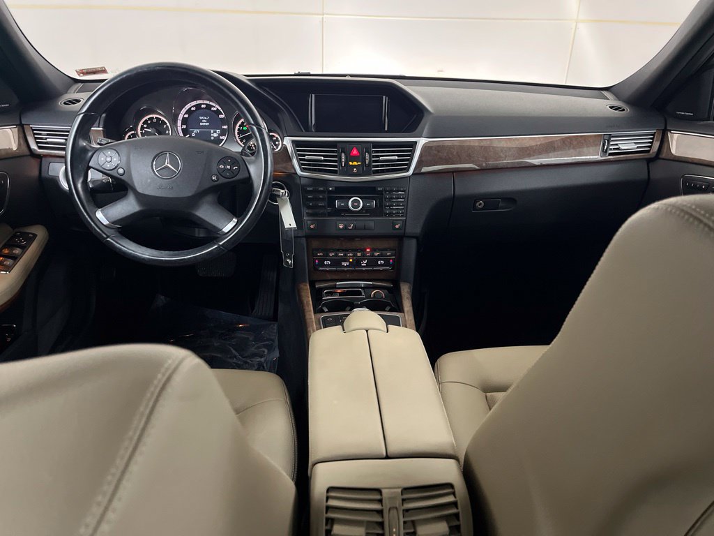 Used 2010 Mercedes-Benz E 350 Sedan image 30