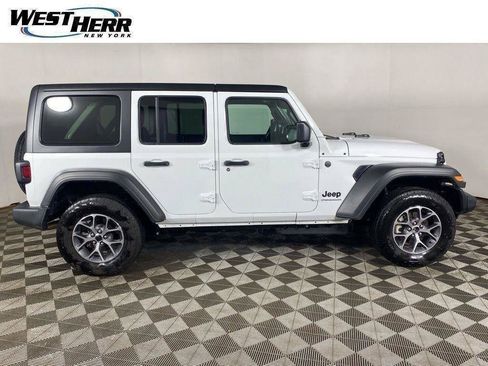 Used 2026 Jeep Wrangler Unlimited Sport AWD/4WD image 50