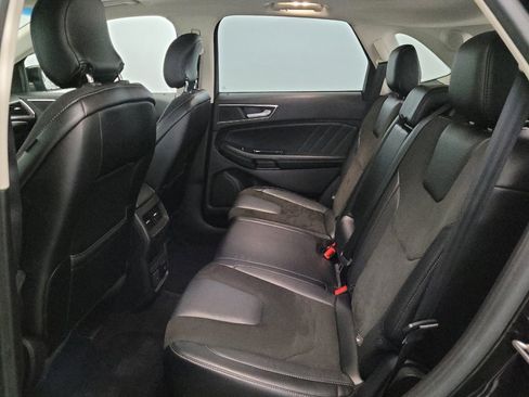 Used 2015 Ford Edge Sport w/ Equipment Group 401A AWD/4WD image 18