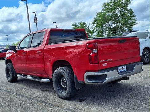 Used 2019 Chevrolet Silverado 1500 LT w/ All-Star Edition AWD/4WD image 6