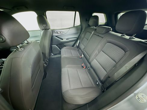 Used 2025 Chevrolet Equinox LT image 27