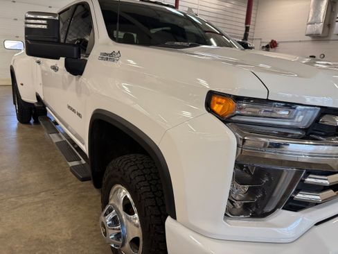 Used 2020 Chevrolet Silverado 3500 High Country w/ Gooseneck/5TH Wheel Package AWD/4WD image 5