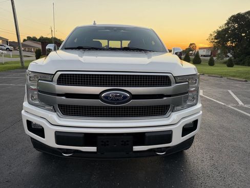Used 2019 Ford F150 Platinum w/ Equipment Group 701A Luxury AWD/4WD image 13