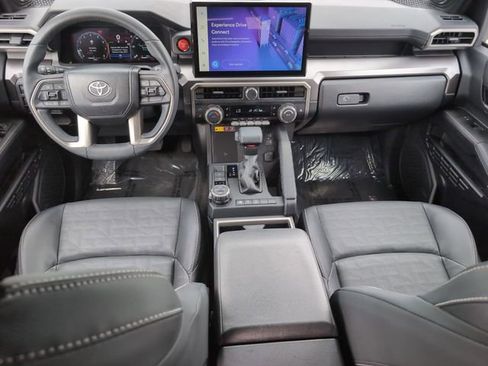 Used 2025 Toyota 4Runner TRD Off-Road Premium image 28