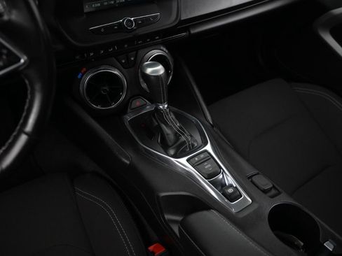 Used 2018 Chevrolet Camaro LT image 25