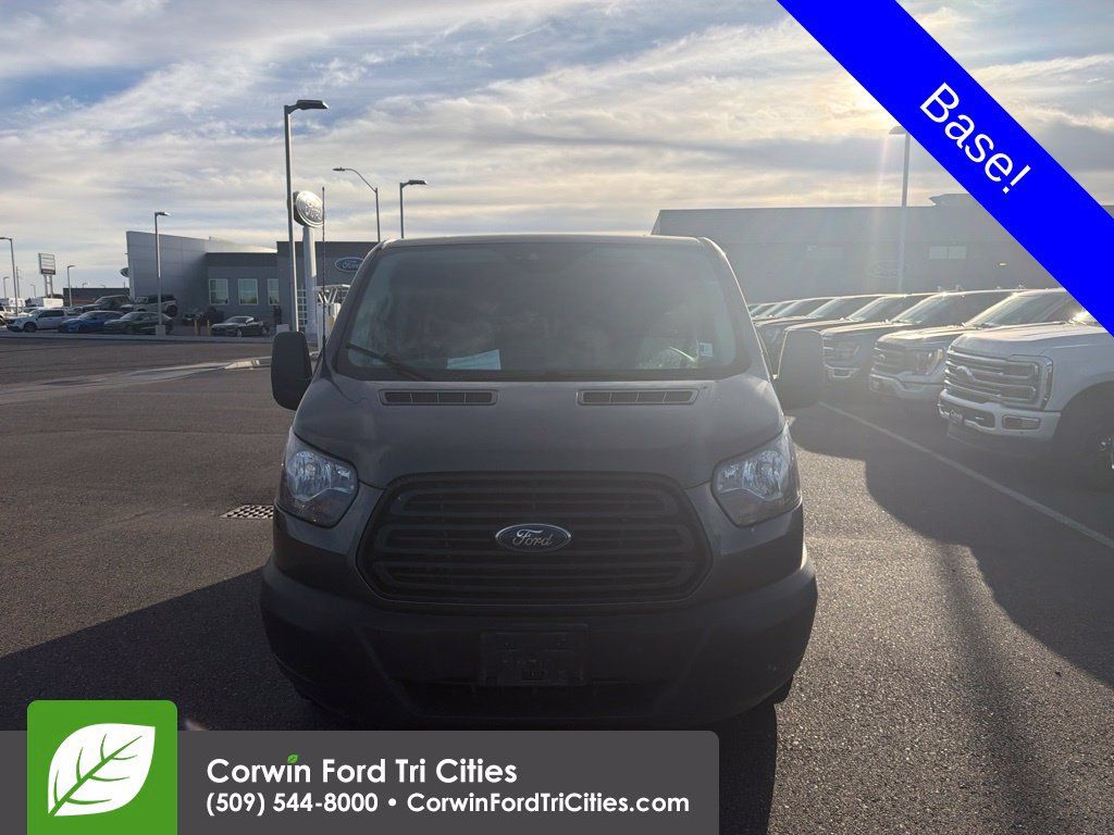 Used 2019 Ford Transit 150 130 Low Roof RWD image 2