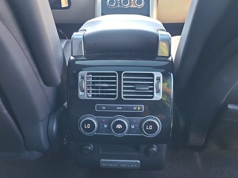 Used 2016 Land Rover Range Rover Supercharged AWD/4WD image 19