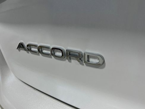 New 2025 Honda Accord LX image 9