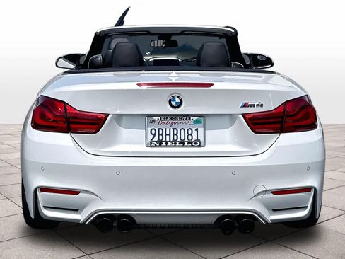 Used 2019 BMW M4 Convertible w/ Competition Package RWD image 8