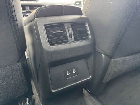 Used 2025 Nissan Rogue SV image 24