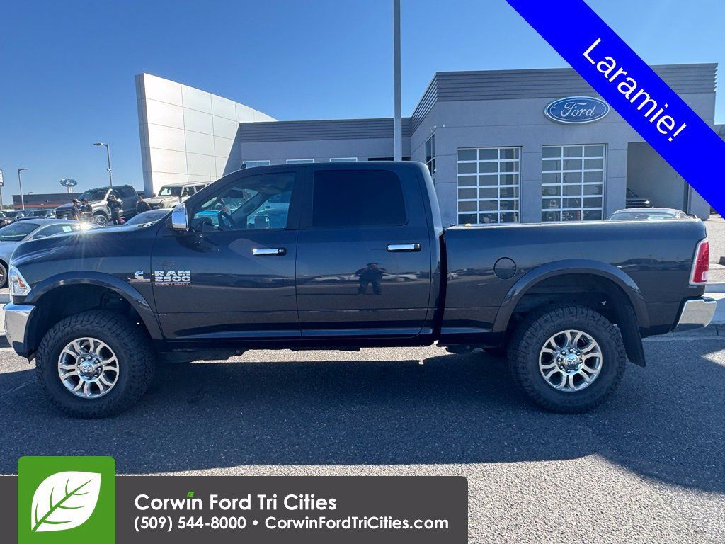 Used 2018 RAM 2500 Laramie w/ Convenience Group AWD/4WD image 9