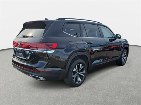 New 2026 Volkswagen Atlas SE image 5