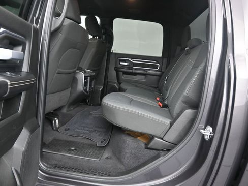 Used 2024 RAM 3500 Big Horn w/ Night Edition AWD/4WD image 15