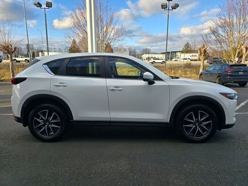 Used 2018 MAZDA CX-5 Touring w/ Preferred Equipment Package image 6